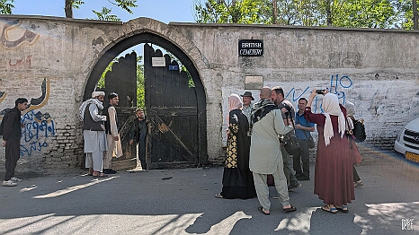PXL_20250428_044425064